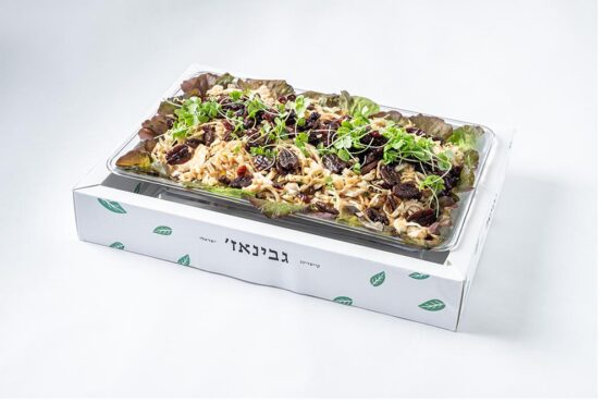 סלט כרוב אסייתי כרוב לבן ,שומשום קלוי פקאן מסוכר ,רוטב סויה